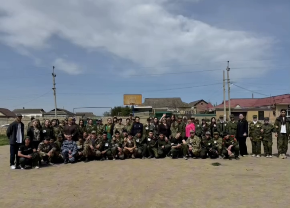   Военно-патриотическая игра «Годен к строевой»! .